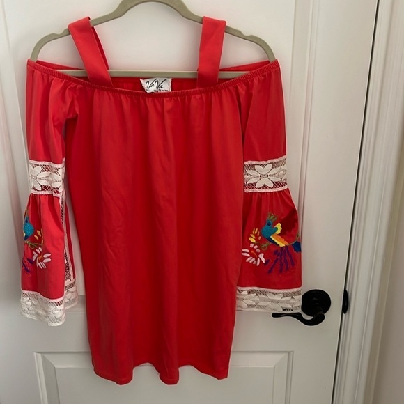 Vava by Joy Han Tops - VAVA By Joy Han Off The Shoulder Top